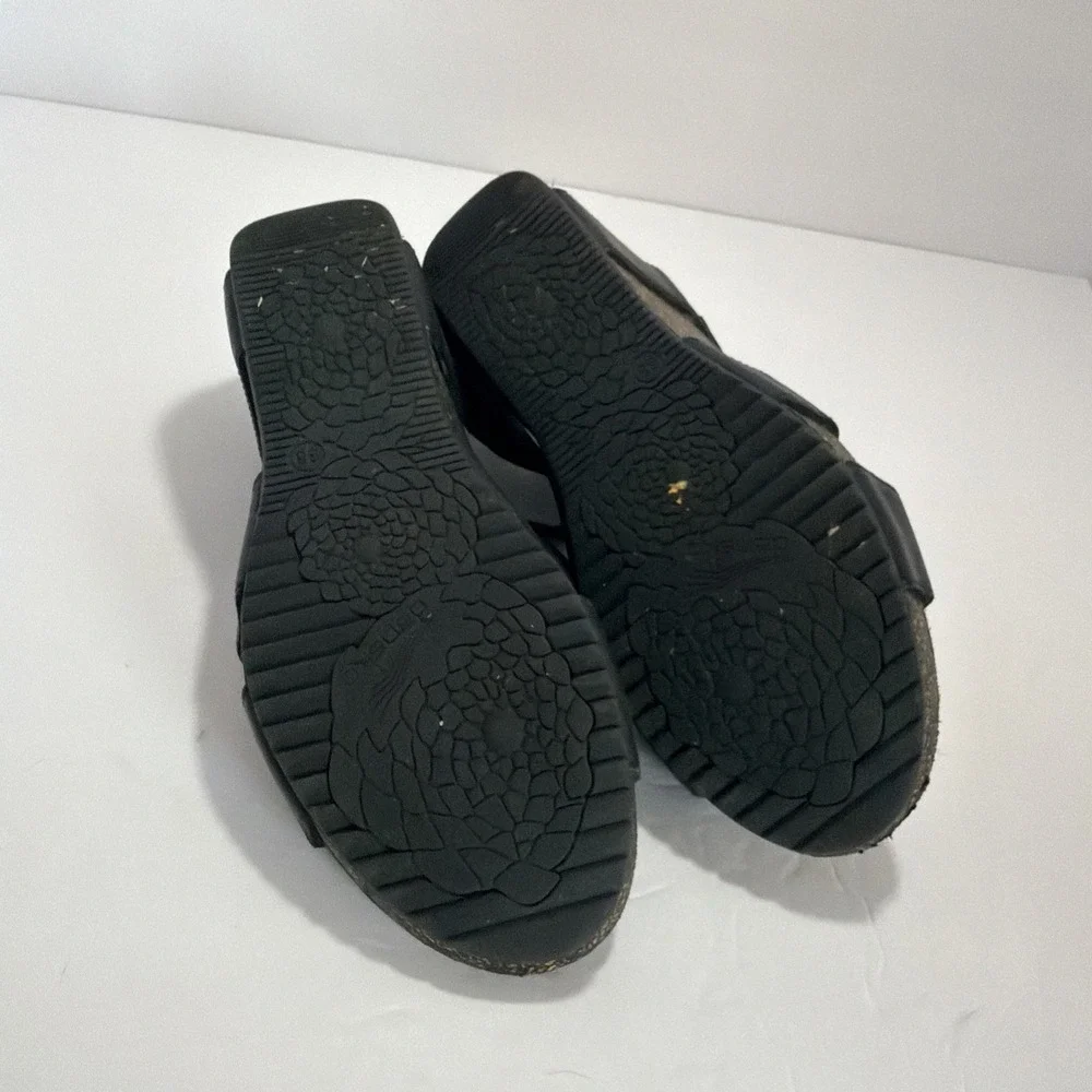 Dansko Wedge Sandals US 8 EU 38 UK 6 Savannah Black Waxy